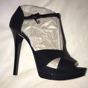 Michael Kors Black Heels - size 9M